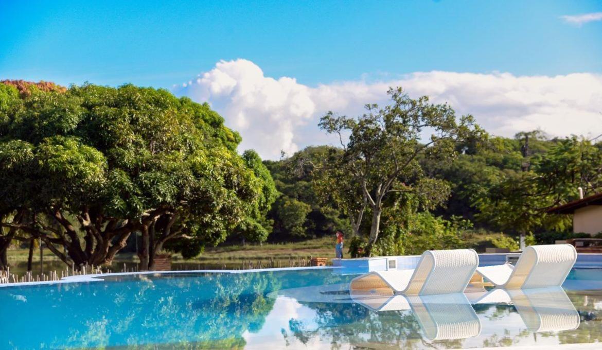 Resort Fiore - Por Mme Hospitalidade パリプエイラ エクステリア 写真